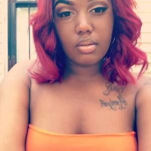 Meet your Posher, Queenester